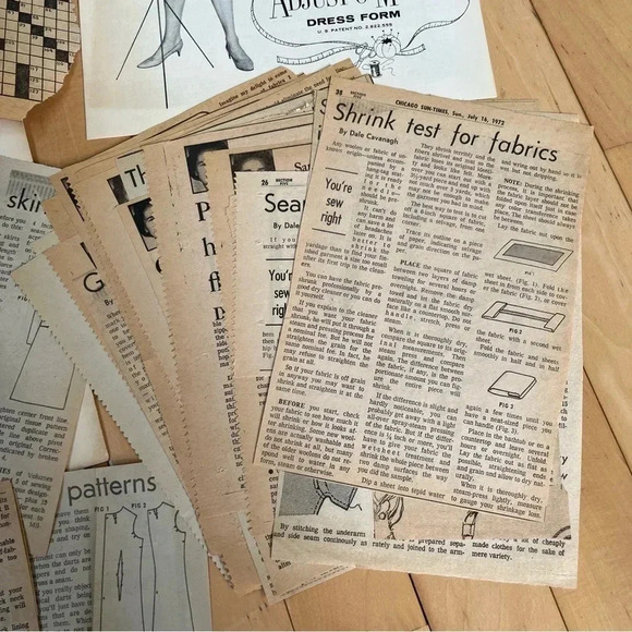 Vintage 70’s Newspaper Clippings Mixed Lot Sandra Kelly Sewing With Ads - Picture 3 of 5